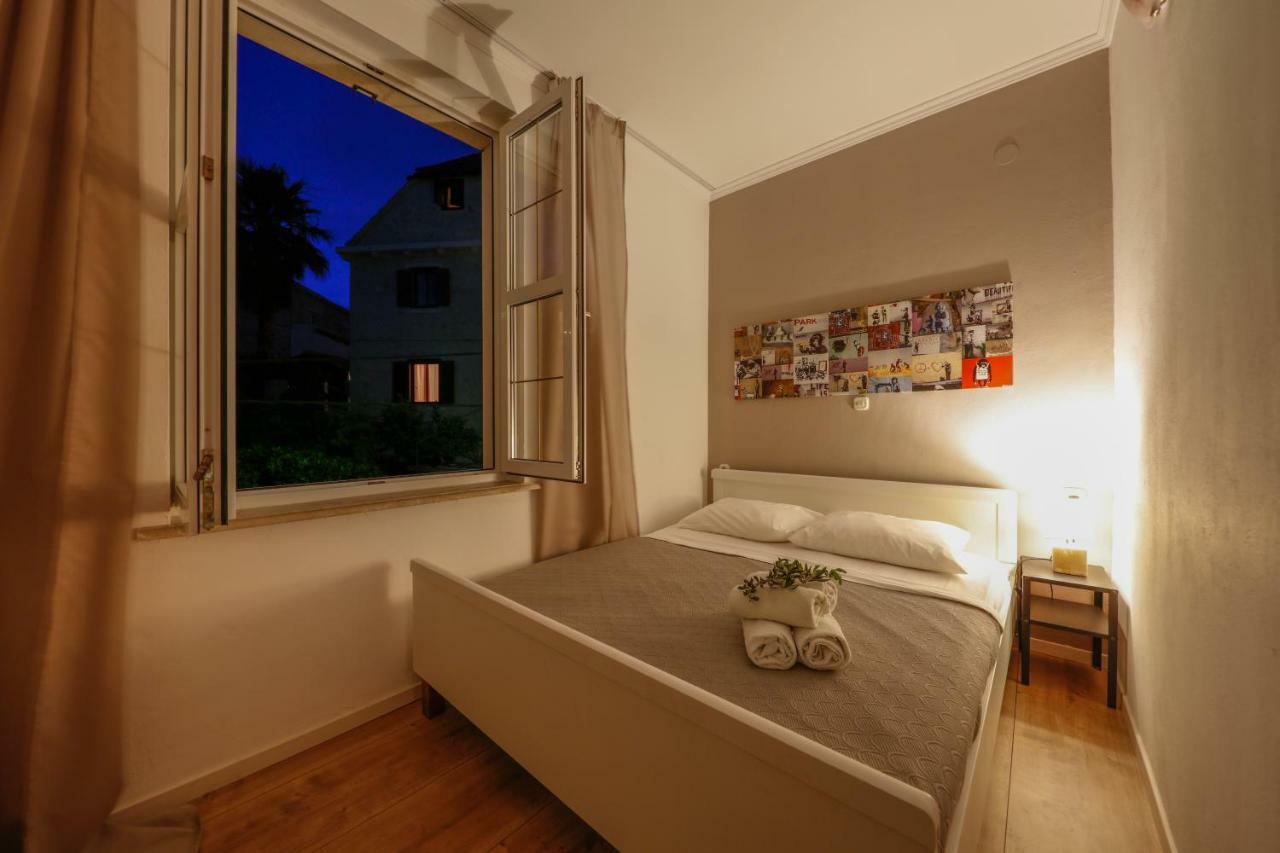 Olife Guesthouse Milna  Exterior foto